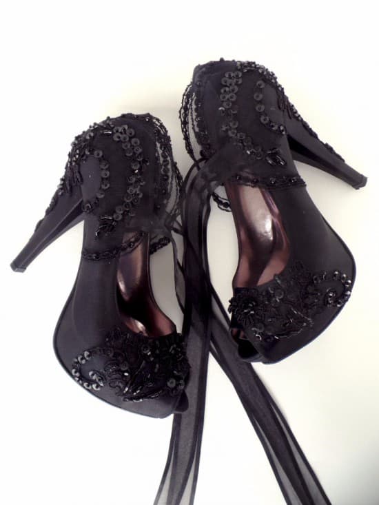 Siyah Dantel İşlemeli Gelin Ayakkabıları - 13cm Topuklu
